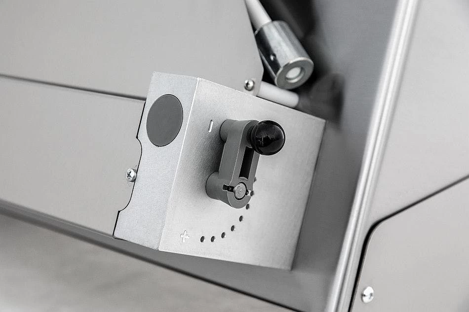 Teigausrollmaschine 2 Rollen Mit Sensorsteuerung Für Pizzen Bis 40 Cm – Bild 6